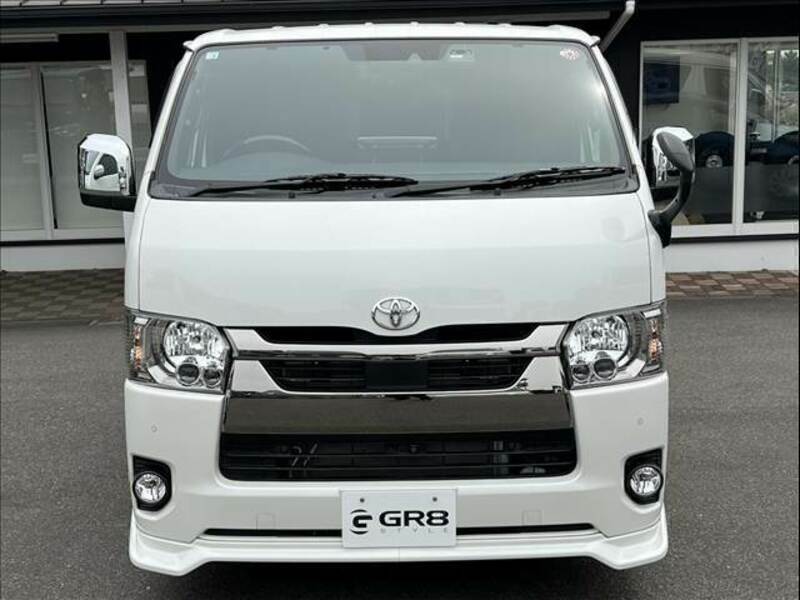 HIACE VAN-1