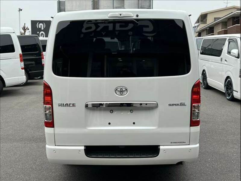 HIACE VAN-2