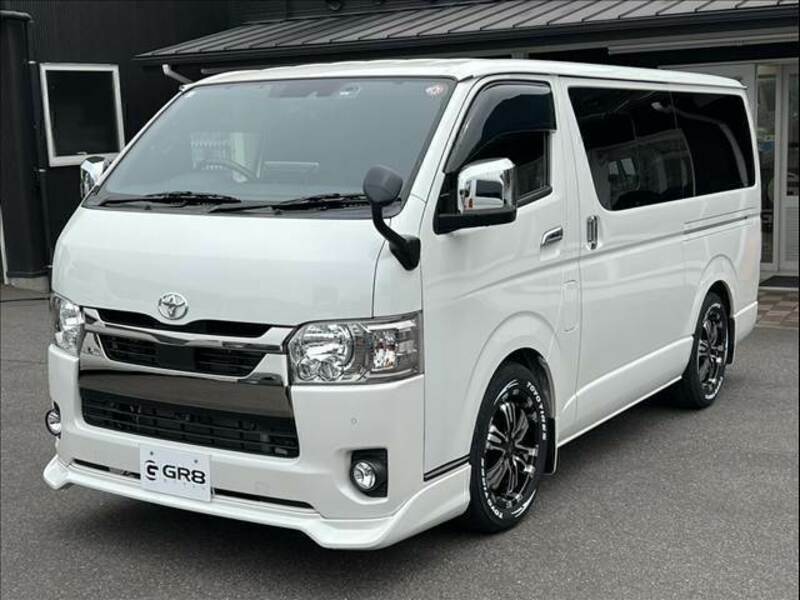 HIACE VAN-11