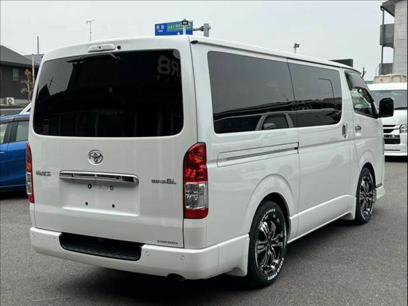 HIACE VAN-14