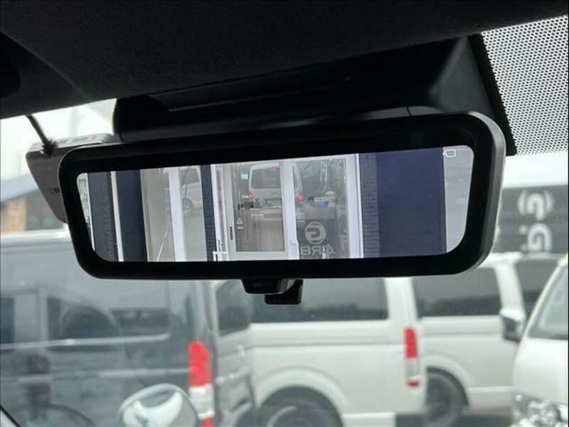 HIACE VAN-17