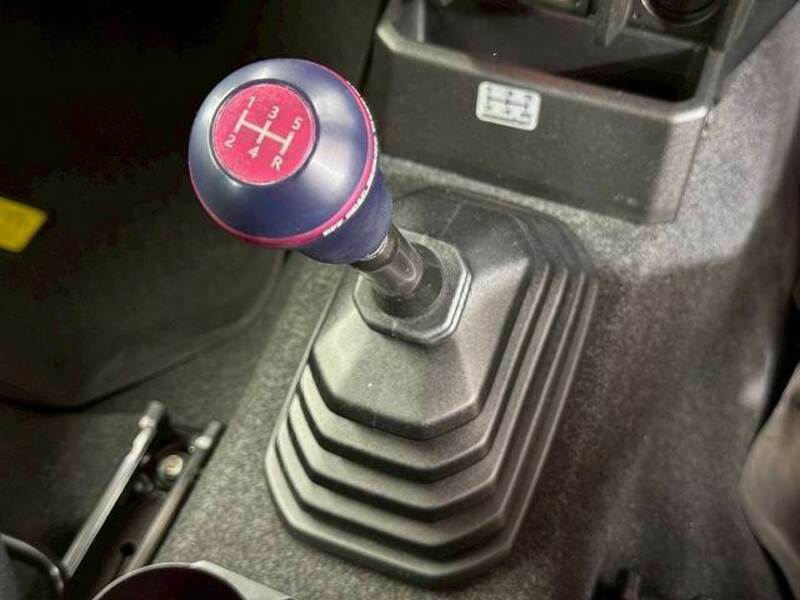JIMNY-10