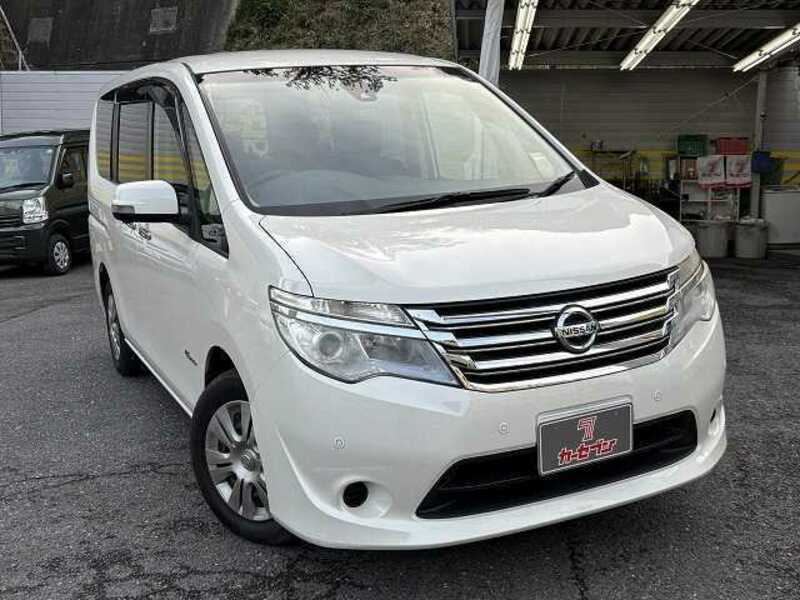 NISSAN　SERENA