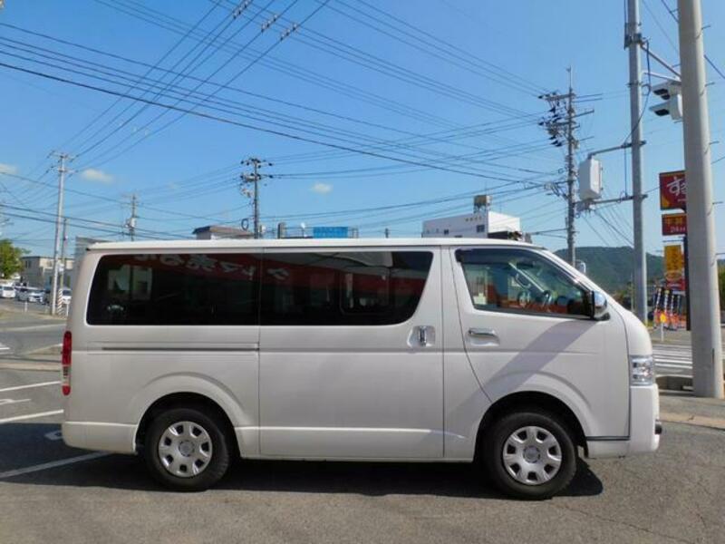 HIACE VAN-5