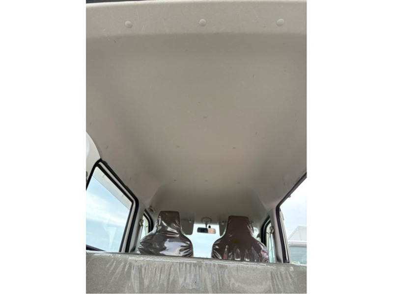 MINICAB VAN