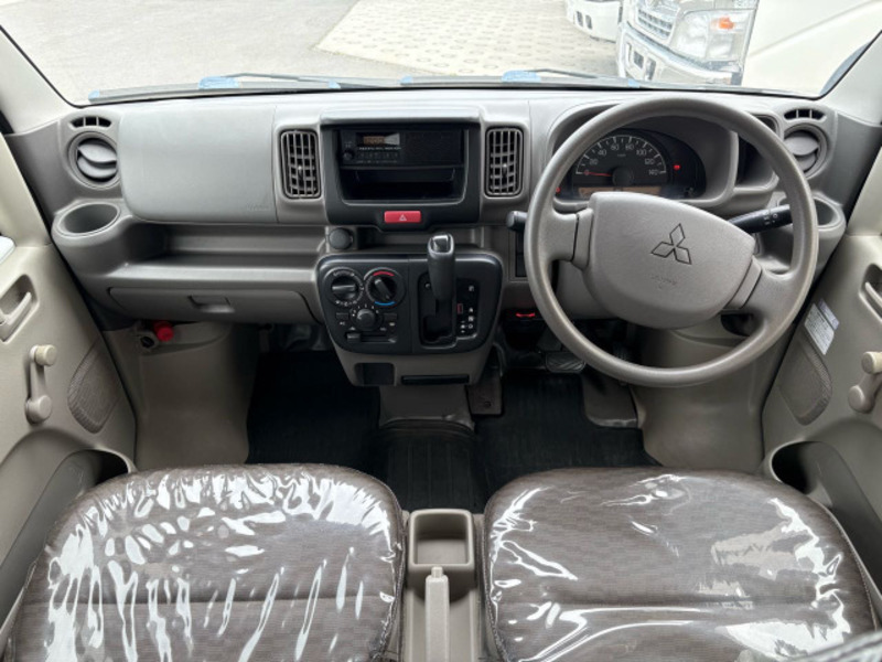MINICAB VAN