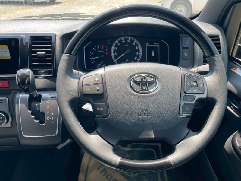 HIACE VAN-15