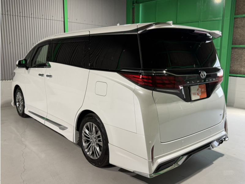 ALPHARD-10