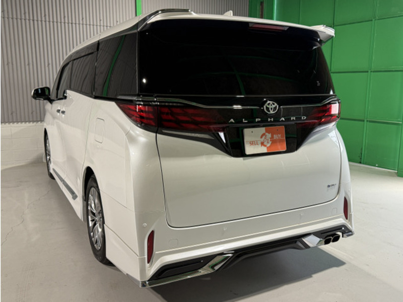 ALPHARD-9
