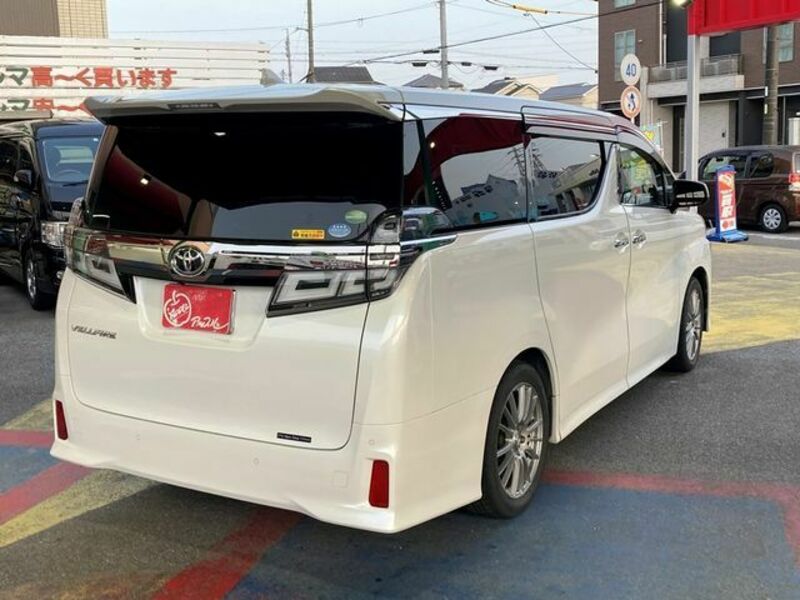 VELLFIRE-4