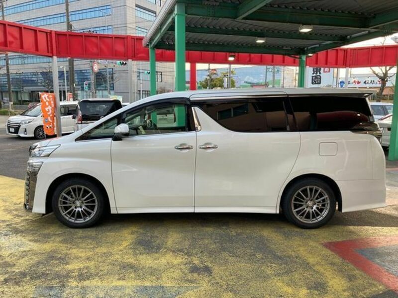 VELLFIRE-7
