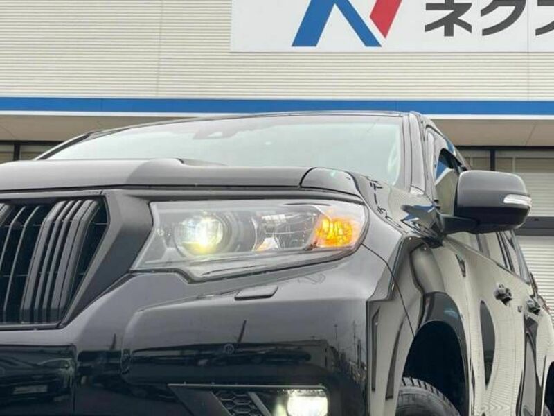 LAND CRUISER PRADO-12