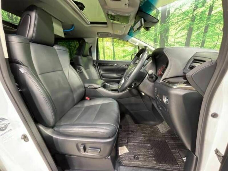 VELLFIRE-7