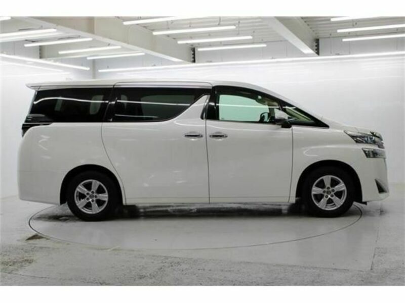 VELLFIRE-6