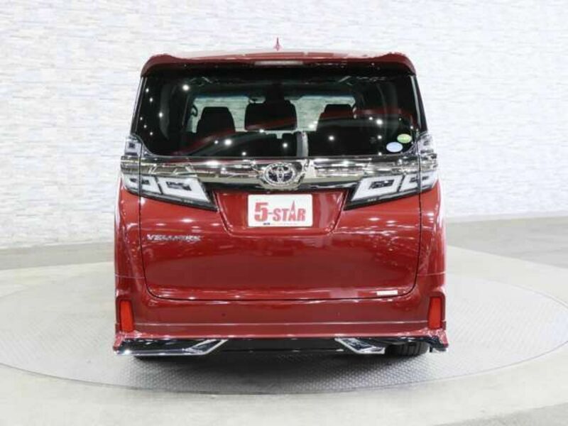 VELLFIRE-15