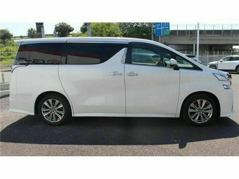 VELLFIRE
