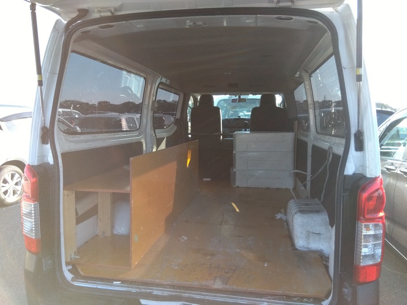 NV350 CARAVAN-6