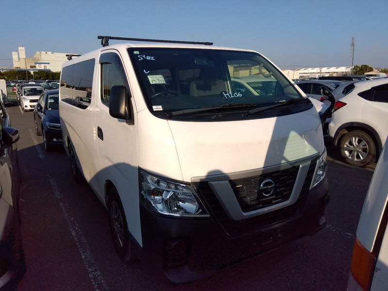 NV350 CARAVAN-1