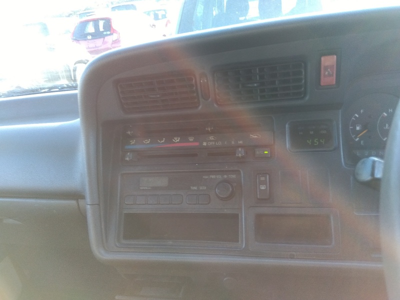 HIACE VAN