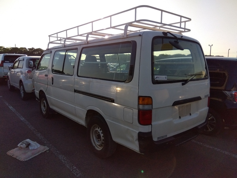 HIACE VAN