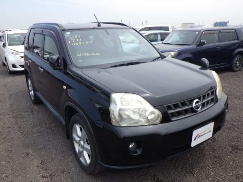 X-TRAIL