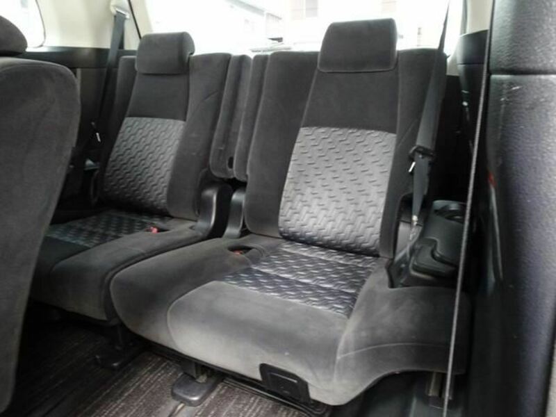 VELLFIRE-16