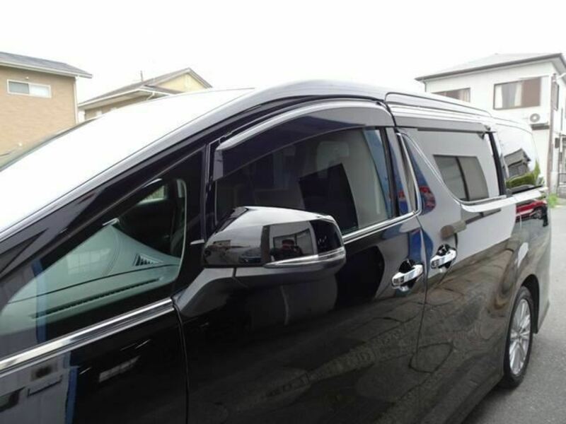 VELLFIRE-25