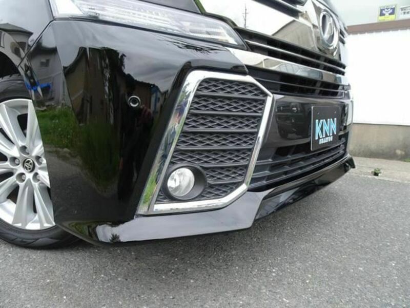 VELLFIRE-29