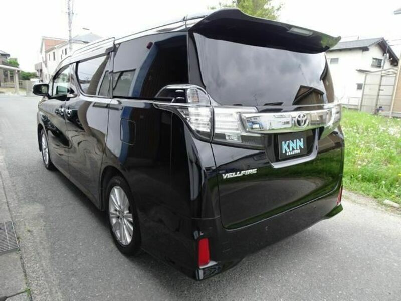 VELLFIRE-40