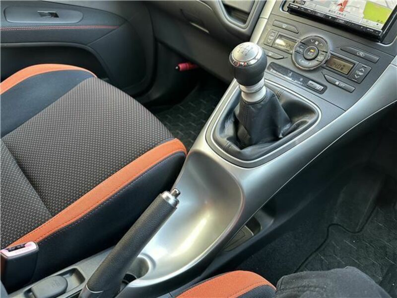 AURIS-15