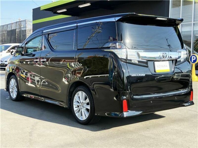 VELLFIRE-9