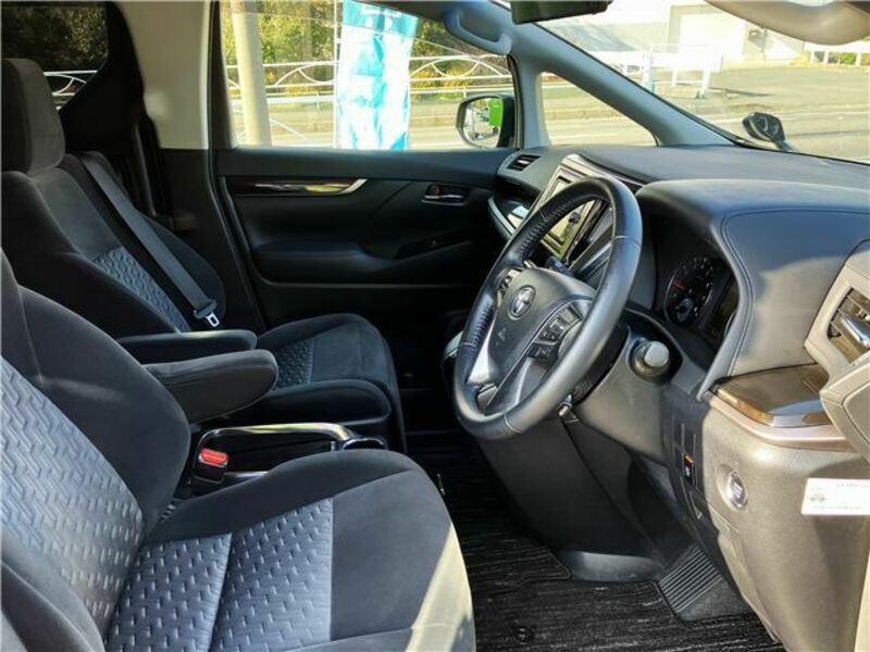 VELLFIRE-12