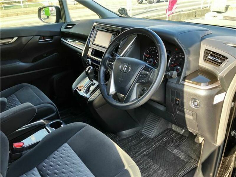 VELLFIRE-13