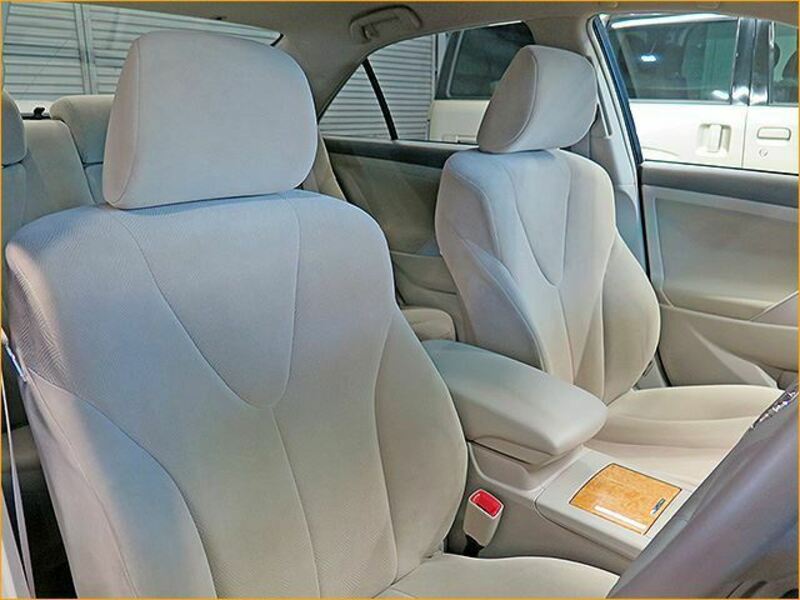 CAMRY-17