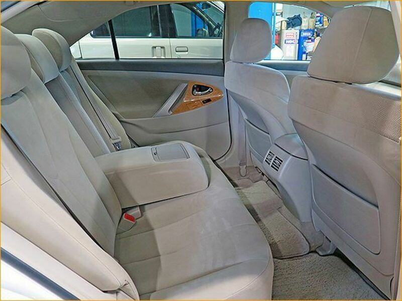 CAMRY-27