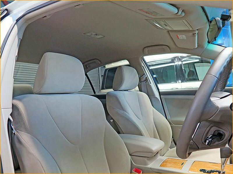 CAMRY-42