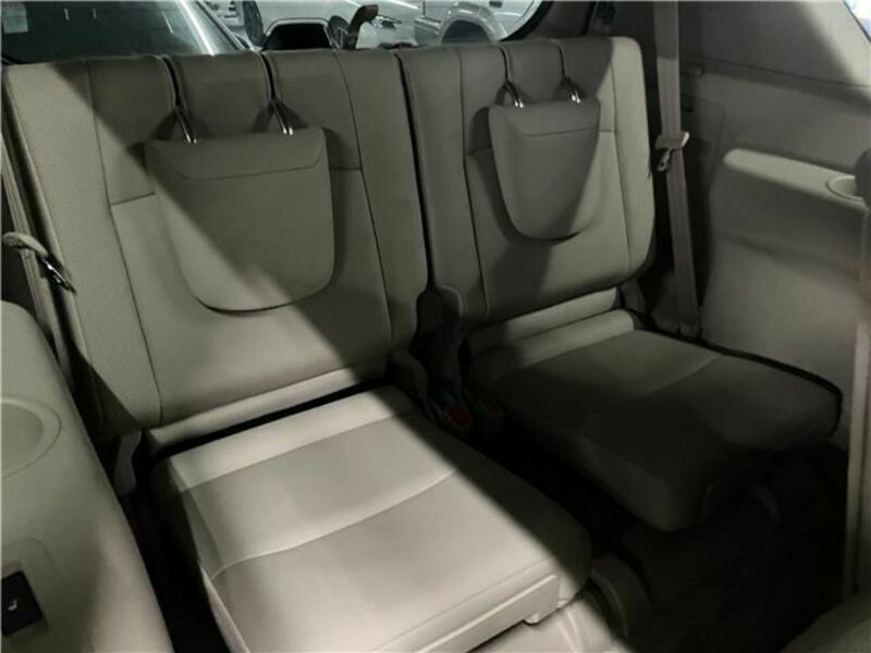 LAND CRUISER PRADO-10