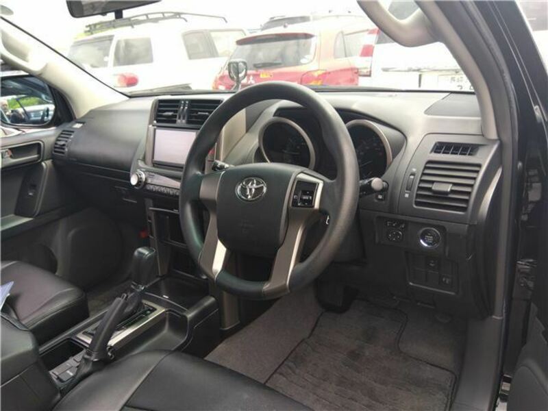 LAND CRUISER PRADO-2