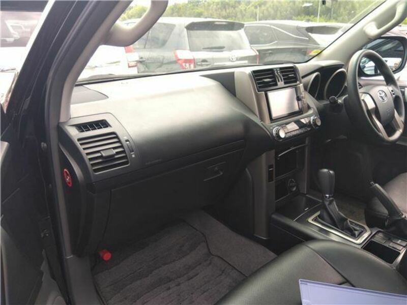 LAND CRUISER PRADO-14