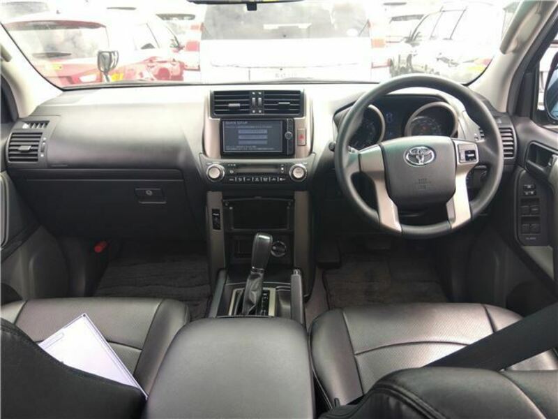 LAND CRUISER PRADO-16