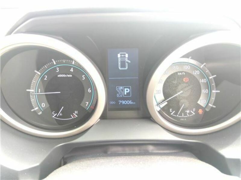 LAND CRUISER PRADO-23