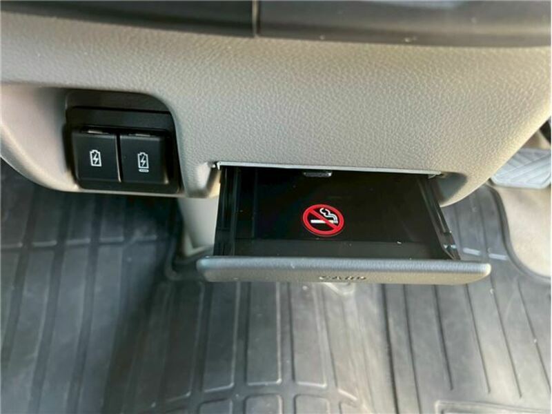 MINICAB VAN-4