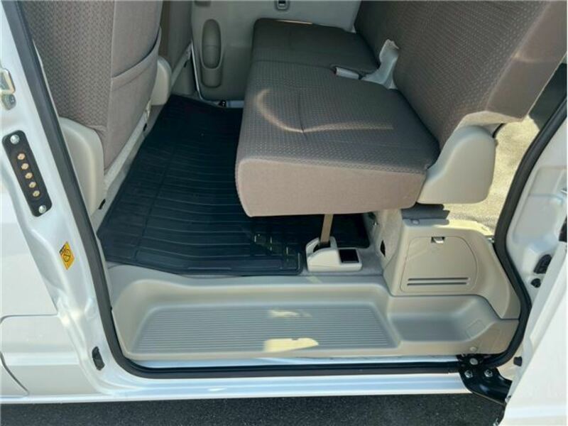 MINICAB VAN-38