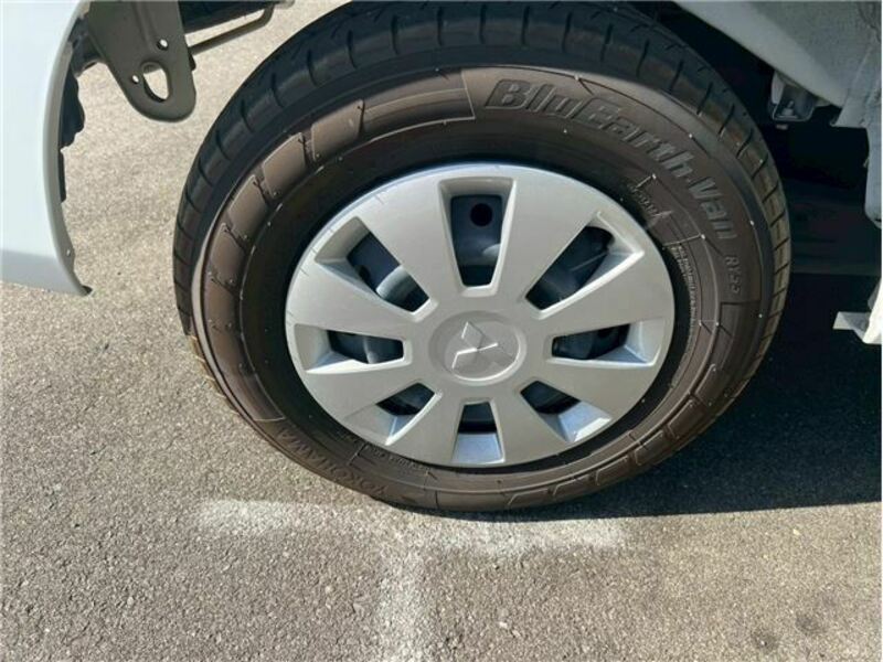 MINICAB VAN-44