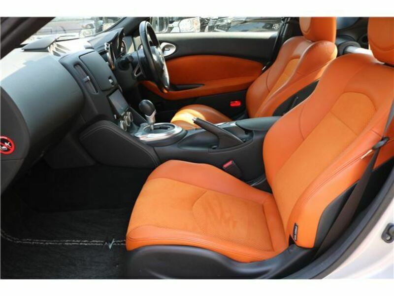 FAIRLADY Z-9
