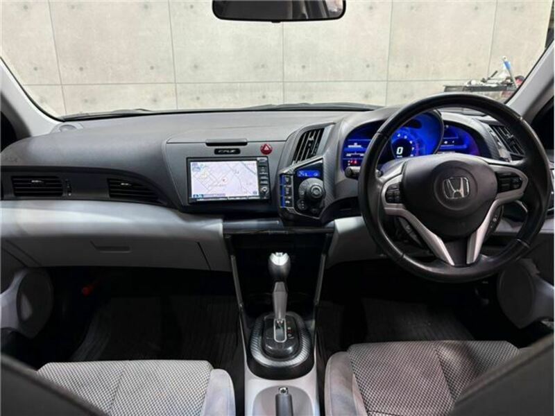 CR-Z