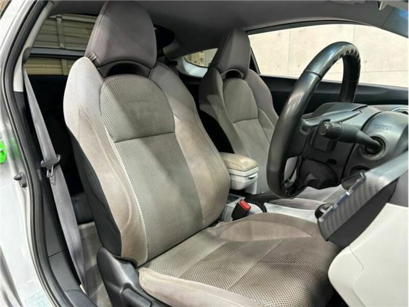 CR-Z