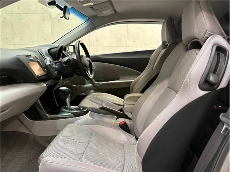 CR-Z