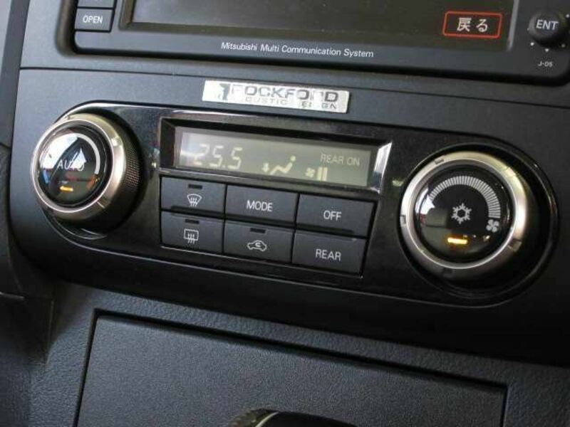 PAJERO-8