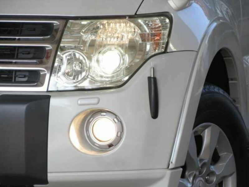 PAJERO-16